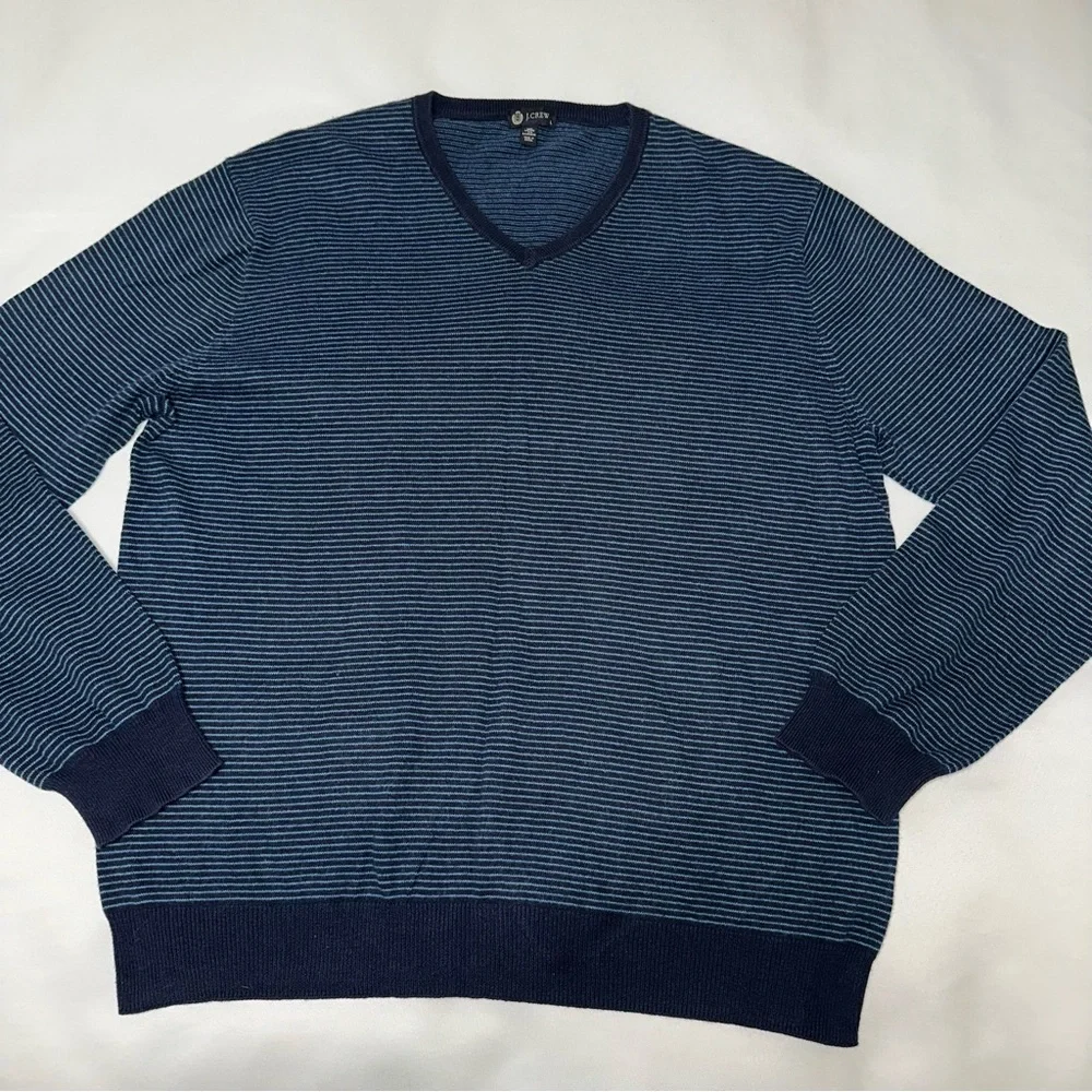 J.Crew Navy Striped V-Neck‎ Sweater men’s large cotton cashmere blend